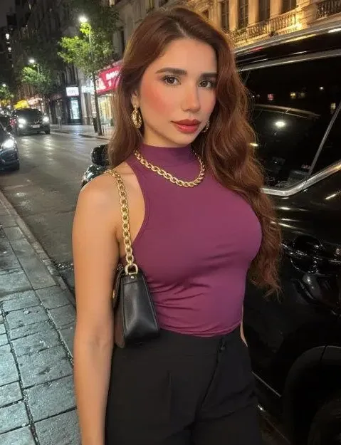 Bella