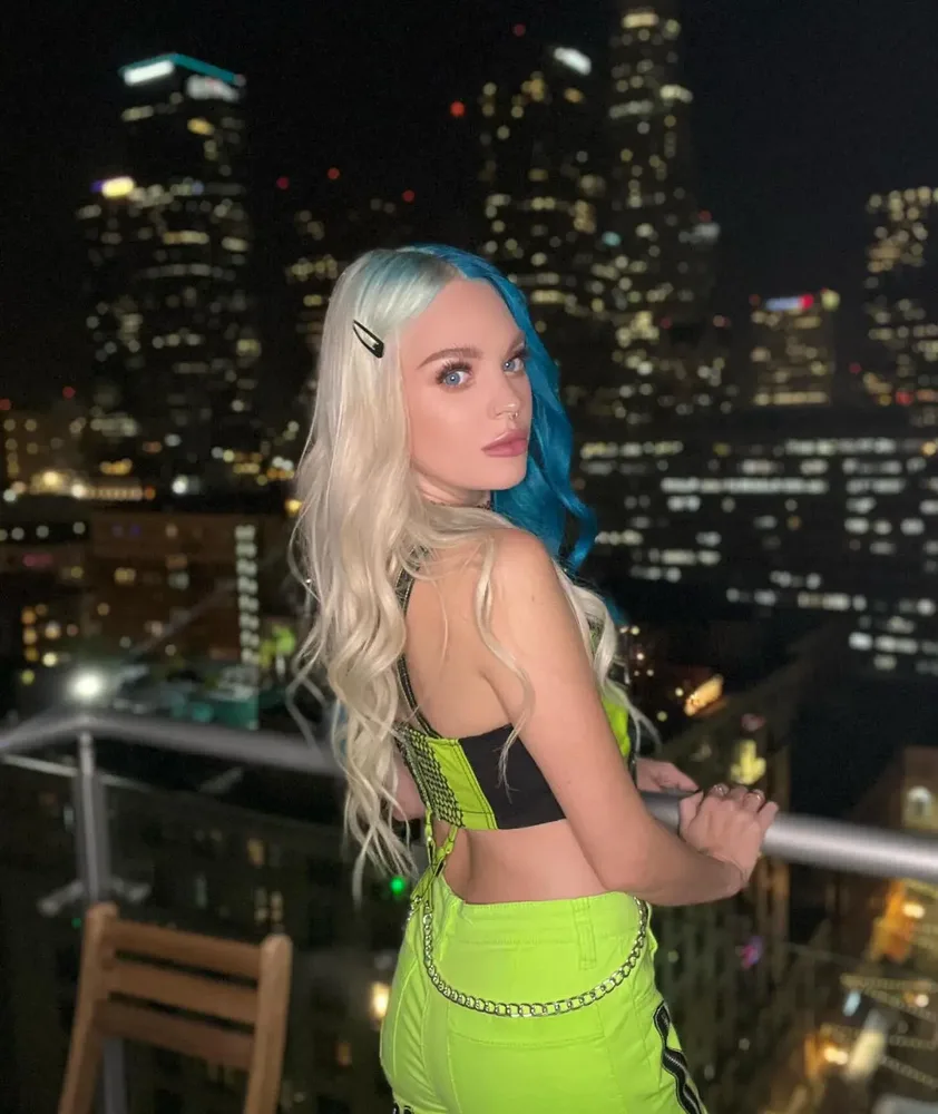 Courtney Smoke