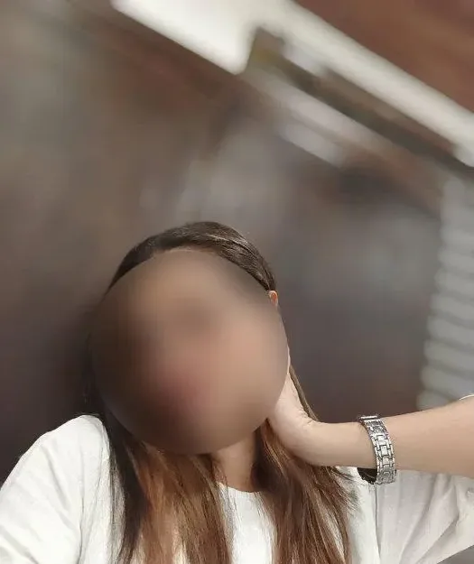 Meesha Masseuse