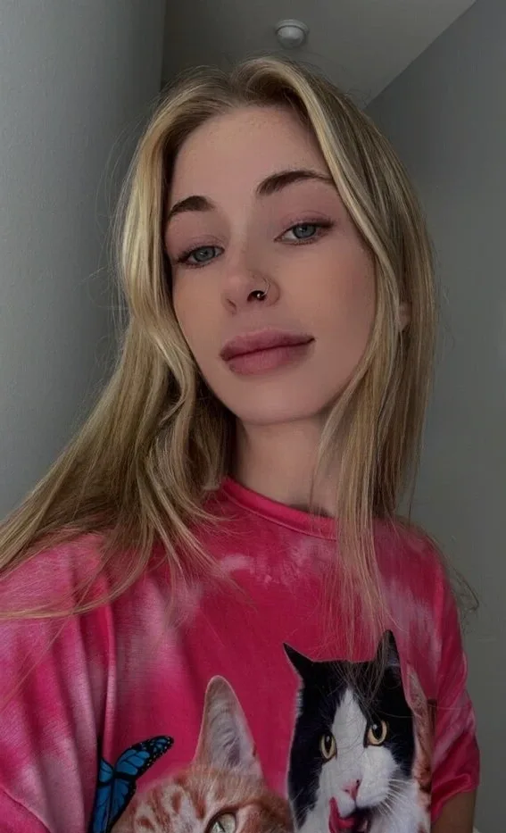 SCARLETT LEHOLD