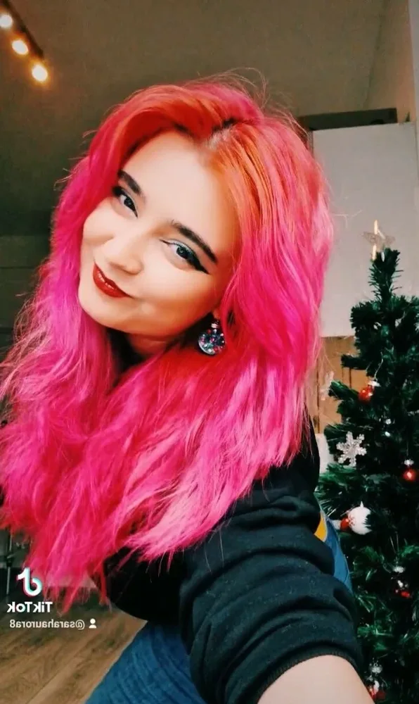 Aurora Farza